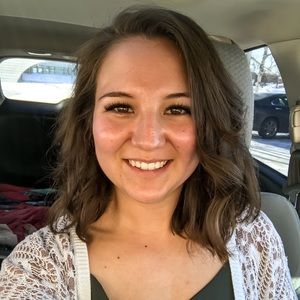 Meet your Posher, Megan